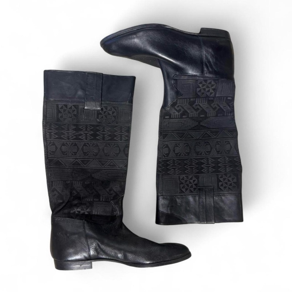 Rare Vintage Black Leather Tall Western Boots – Embossed Southwestern Panel – 8